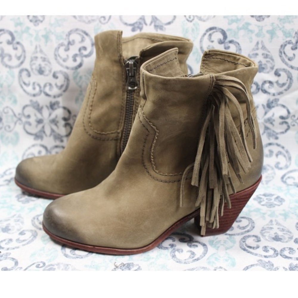 Sam Edelman Olive Green‎ Loui Fringe Ankle Boot with Heel Size 7.5